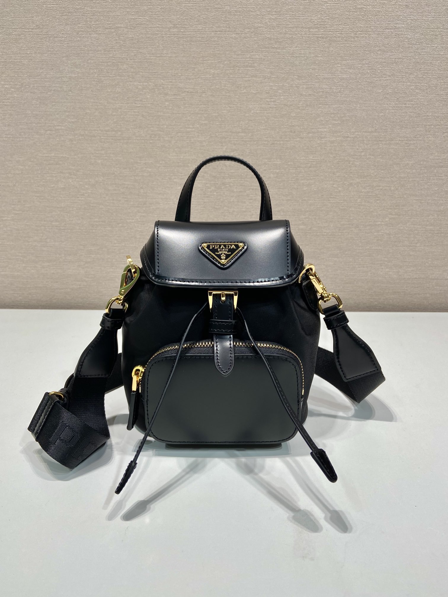 Prada_Backpack_1BZ075_-1